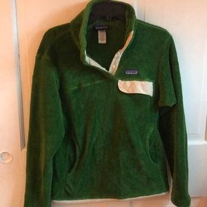Patagonia sweater!